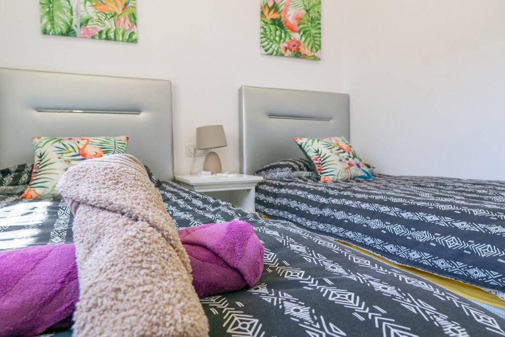 Casa Lilly-Rose, A Beautiful 3 Bedroom Detached Villa A Short Walk To The Villamartin Plaza & Golf Course Dış mekan fotoğraf