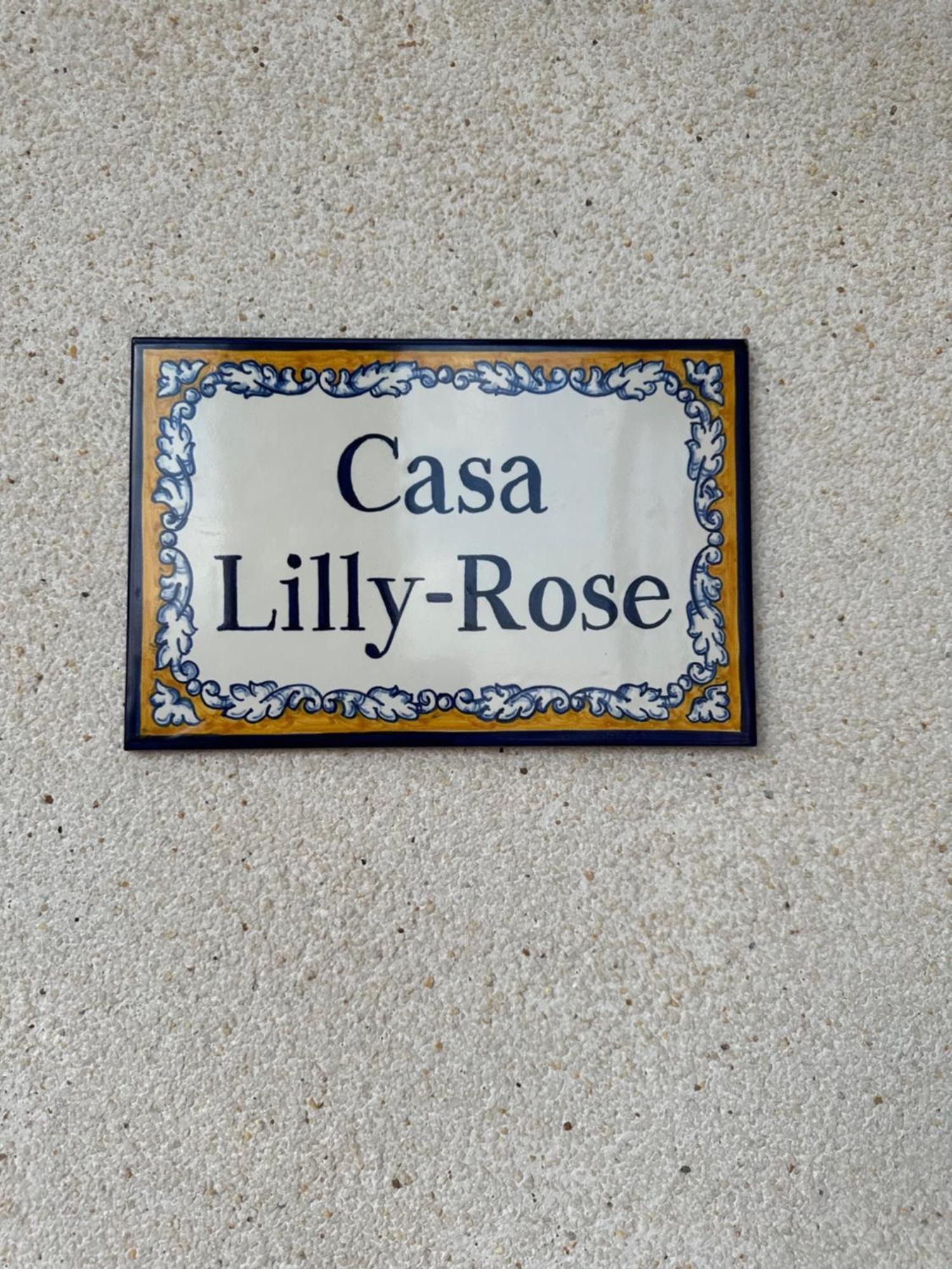 Casa Lilly-Rose, A Beautiful 3 Bedroom Detached Villa A Short Walk To The Villamartin Plaza & Golf Course Dış mekan fotoğraf